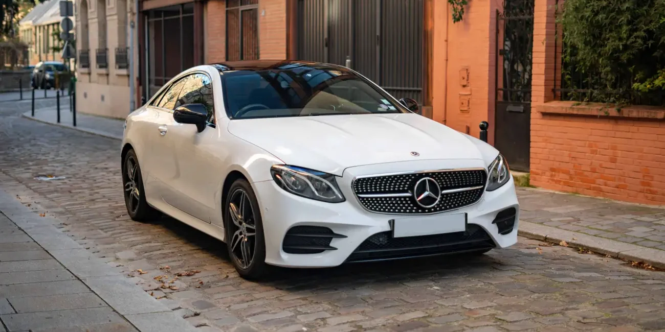 Mercedes Benz e Class car