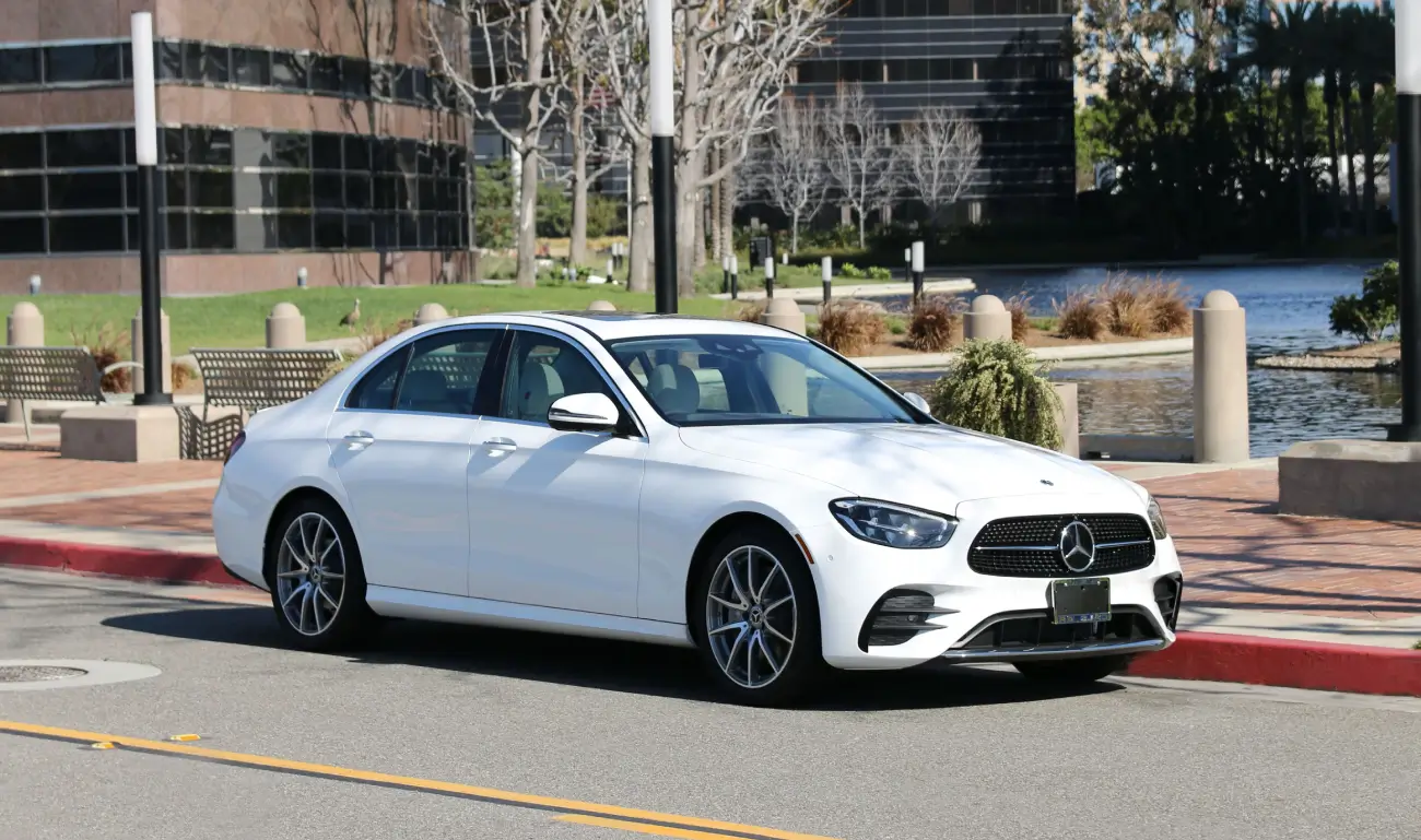 Mercedes Benz e Class car