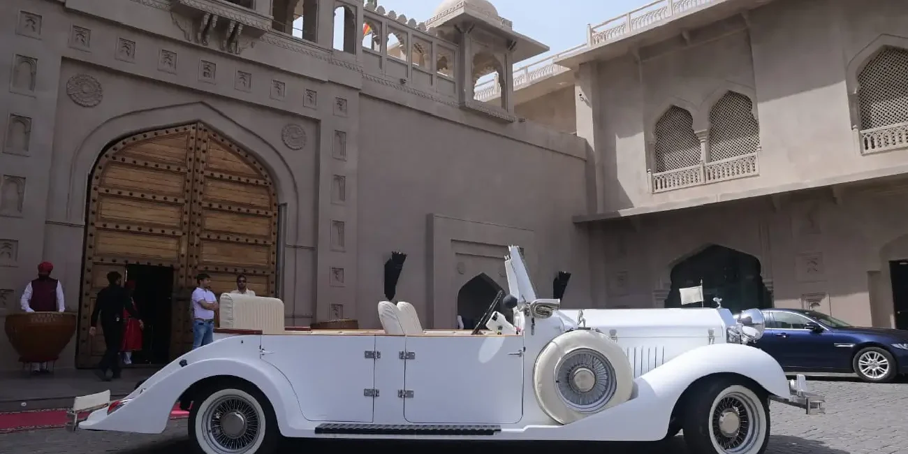 vintage-rolls-royace